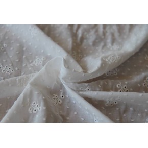 broderie anglaise blanche - fleurs