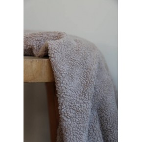 tissu sherpa beige - un chat sur un fil