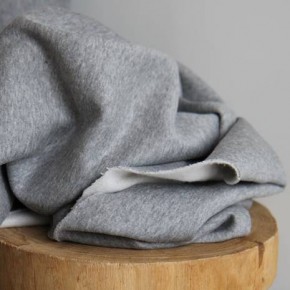 TISSU sweat gris chiné - un chat sur un fil